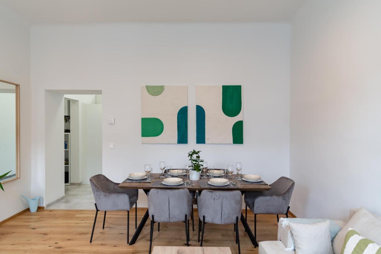 Cozy, Generous City Apartment - 10 Min To City-Centre - Contactless 24H Check-In Viyana Dış mekan fotoğraf
