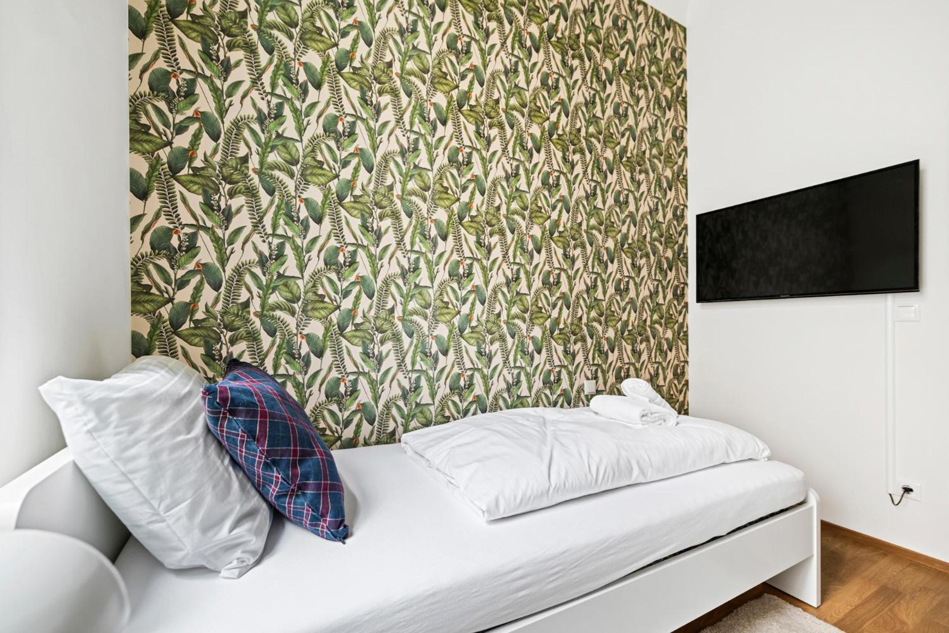 Cozy, Generous City Apartment - 10 Min To City-Centre - Contactless 24H Check-In Viyana Dış mekan fotoğraf