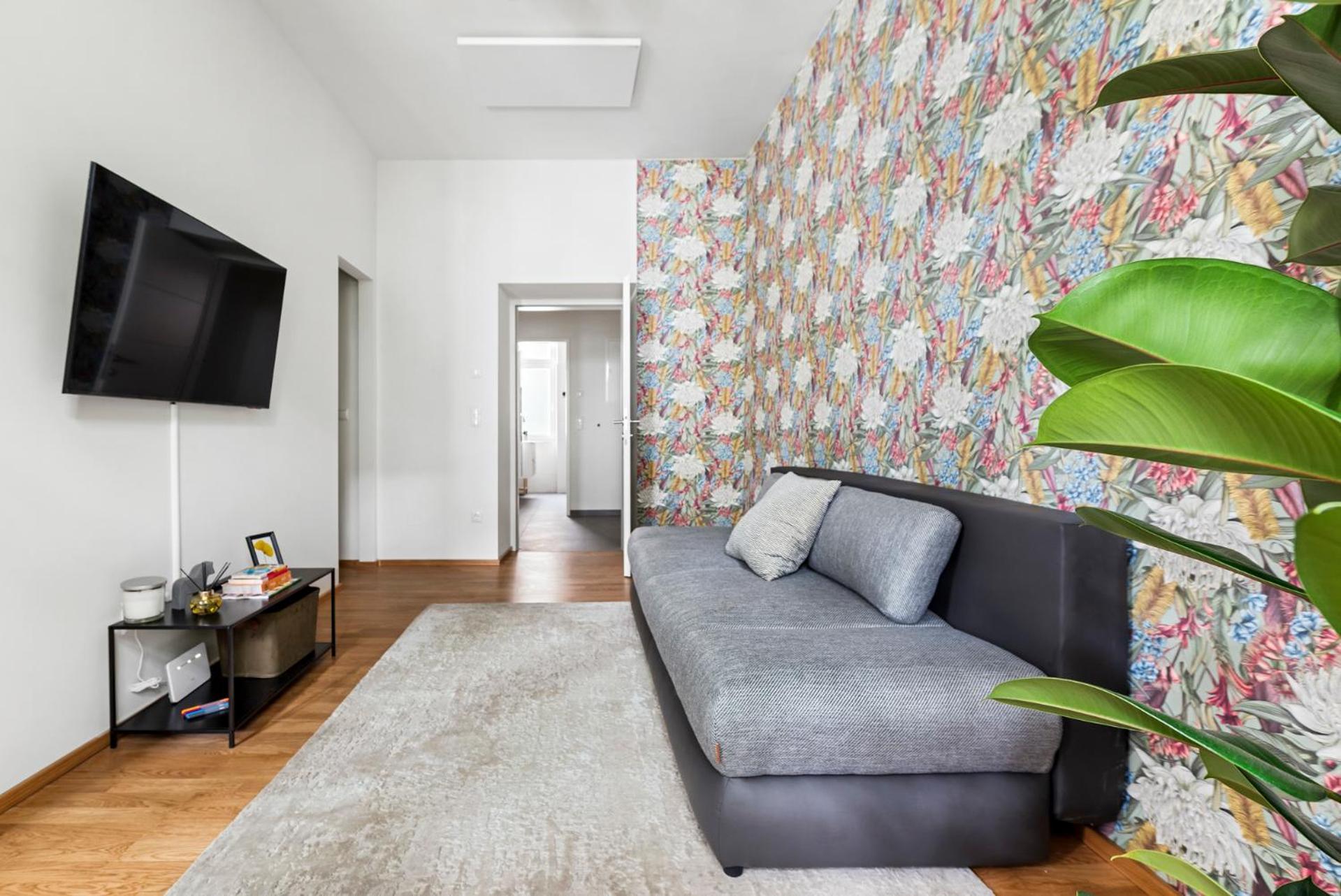 Cozy, Generous City Apartment - 10 Min To City-Centre - Contactless 24H Check-In Viyana Dış mekan fotoğraf