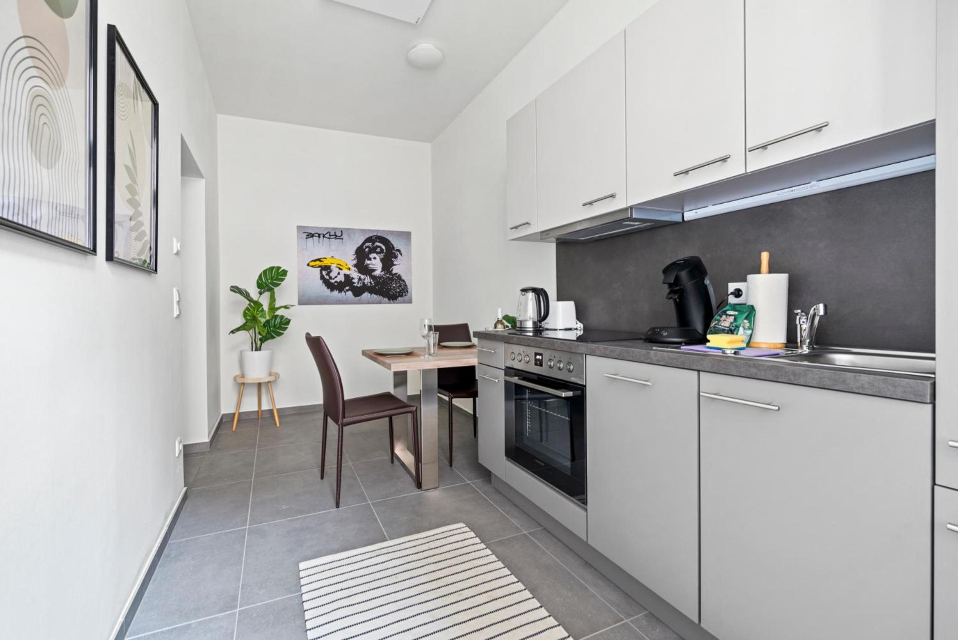 Cozy, Generous City Apartment - 10 Min To City-Centre - Contactless 24H Check-In Viyana Dış mekan fotoğraf