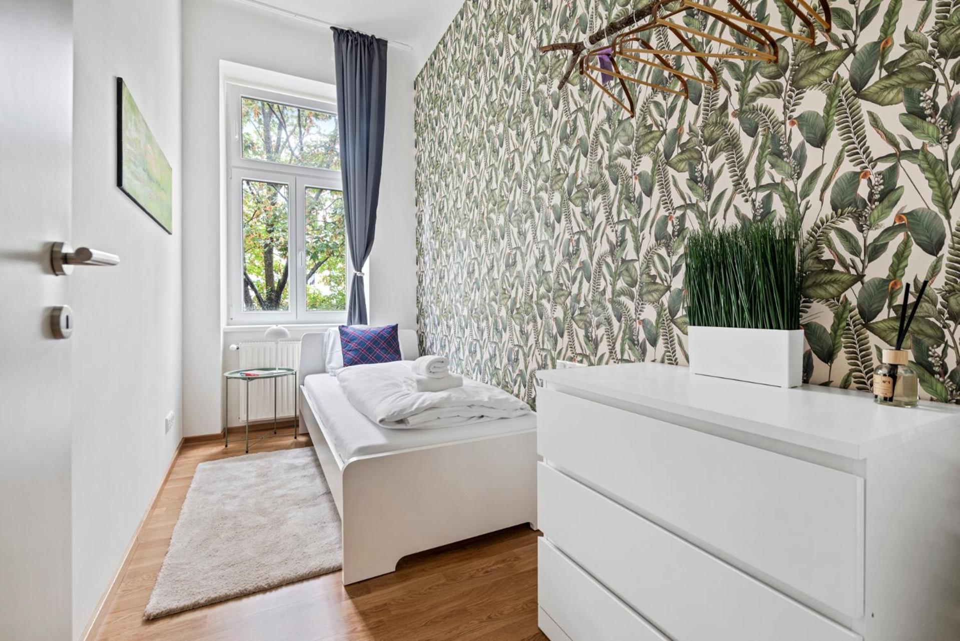 Cozy, Generous City Apartment - 10 Min To City-Centre - Contactless 24H Check-In Viyana Dış mekan fotoğraf